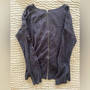 Zipper back black sweater